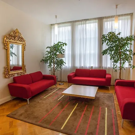 Vandrarhem Emmaus Centre Swords