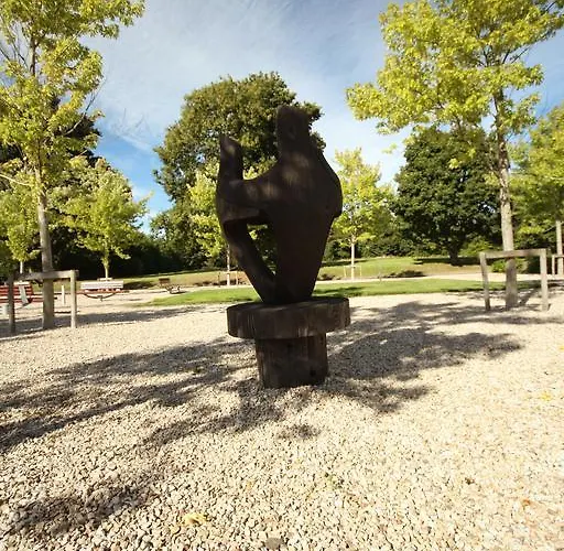 Emmaus Centre Vandrarhem